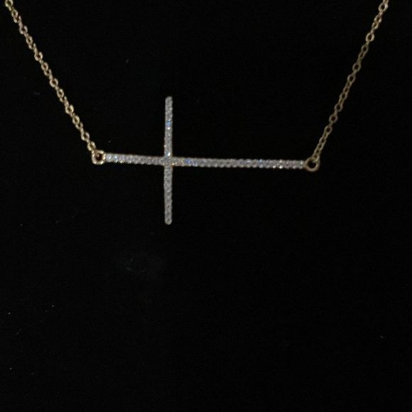 LaFonn sideways rhinestone cross stamped 925 with gold vermeil adjustable length - Picture 12 of 12